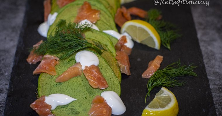 Spinatipannkoogid soolalõhega